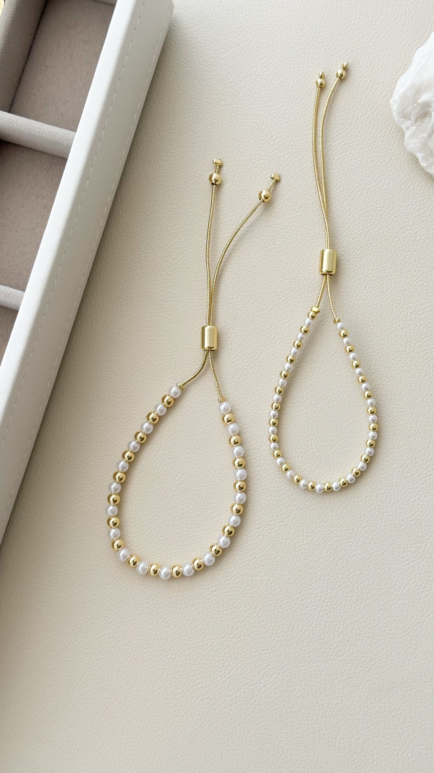 Pulseras perlas regulables