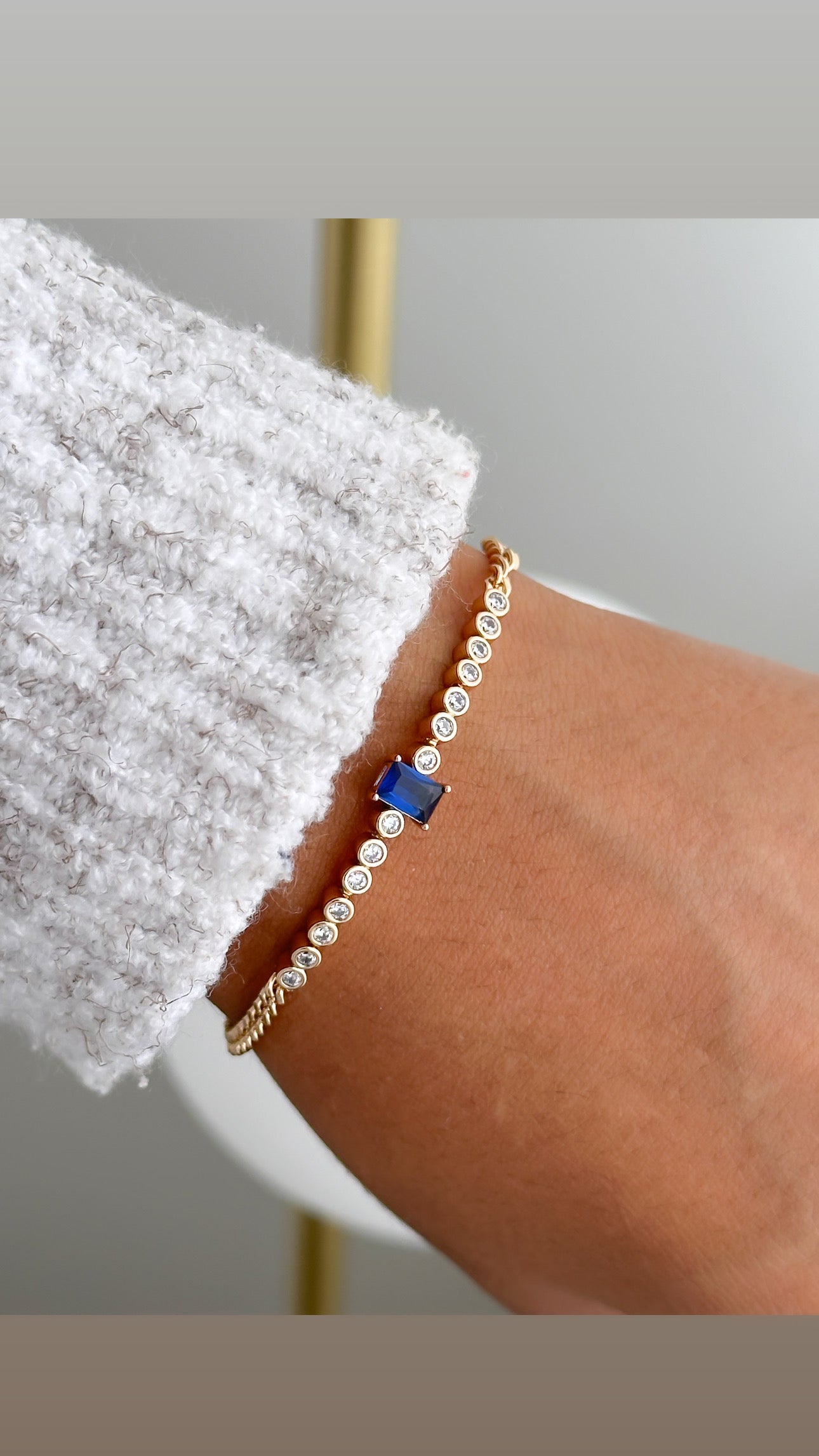 Pulsera con zircones azul