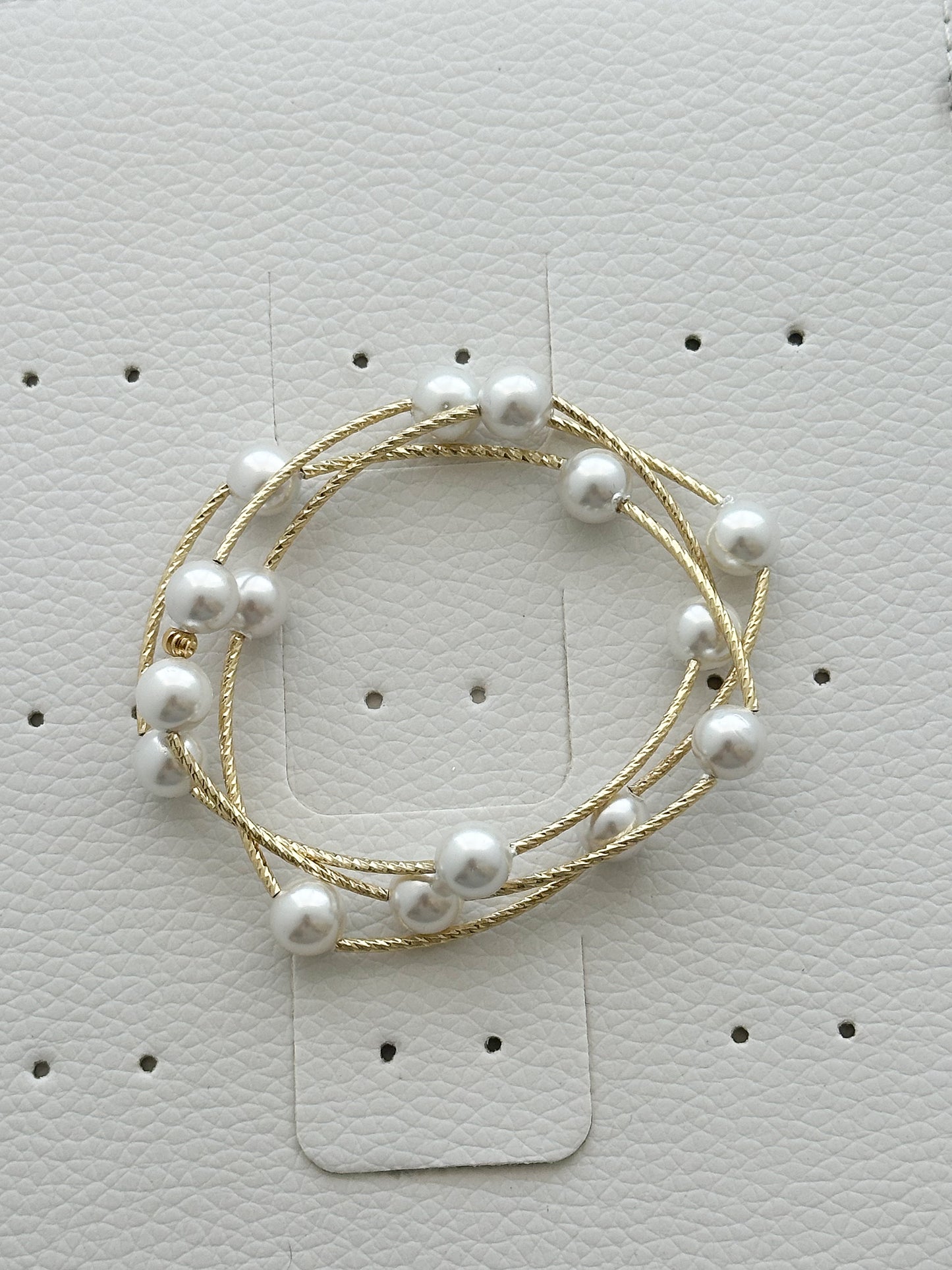 Pulsera Perlas triple enrollable