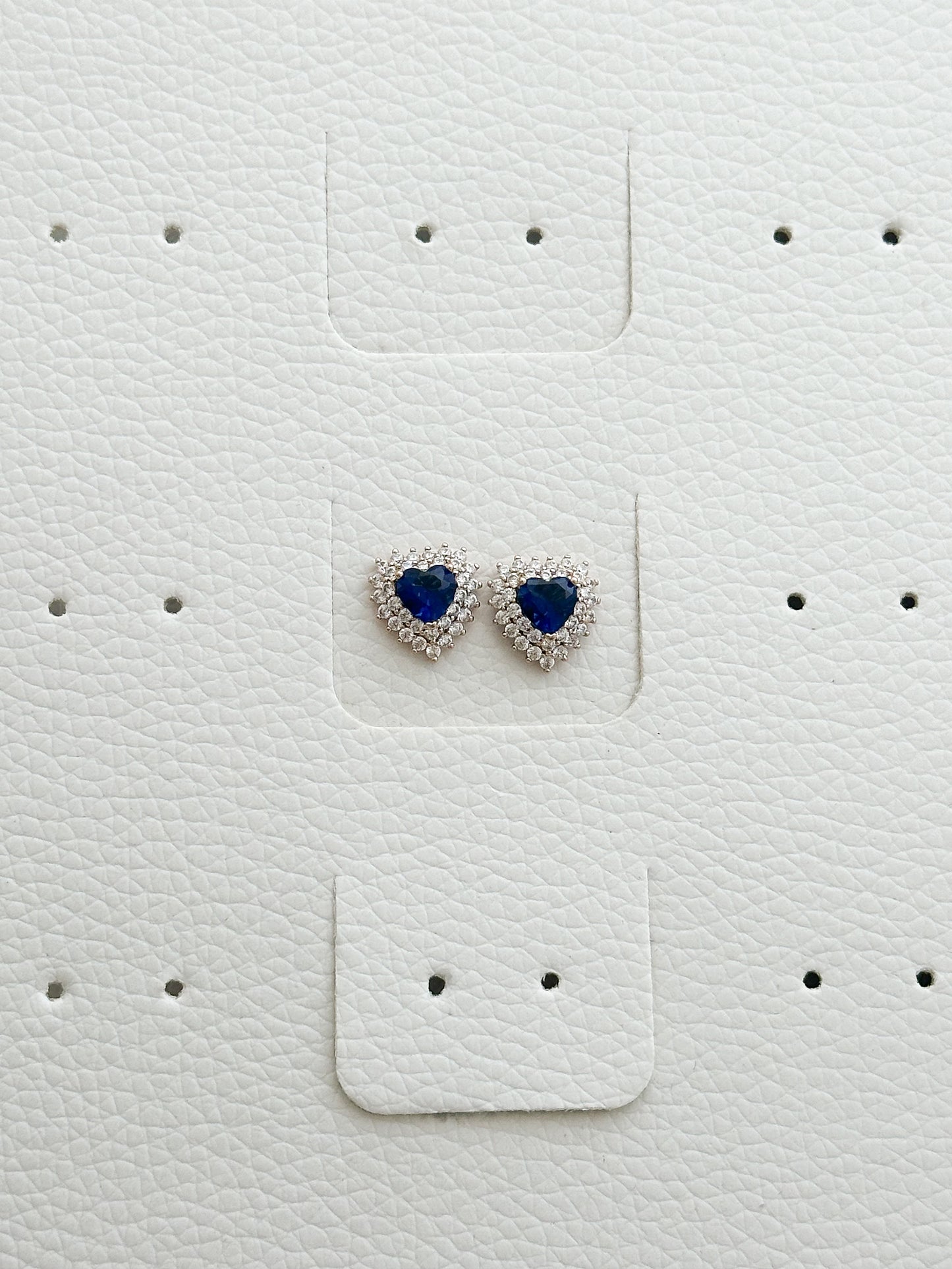 Aretes