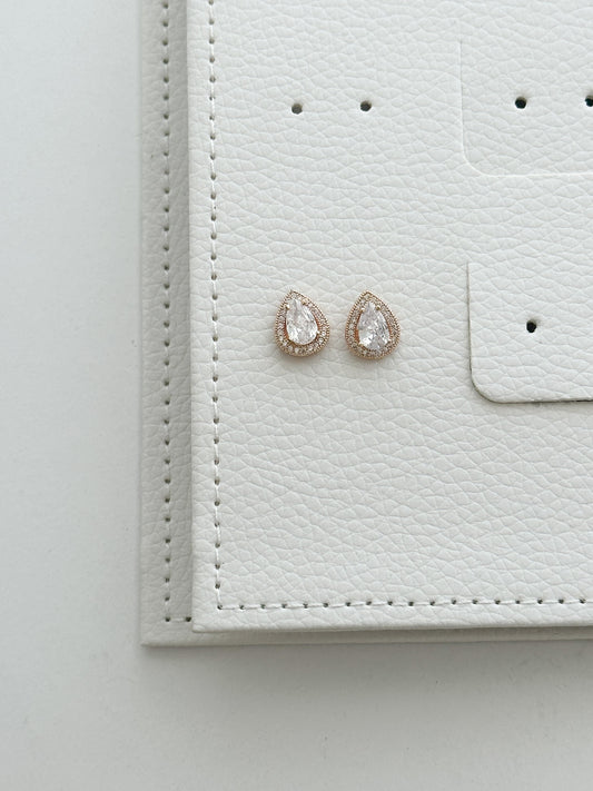 Aretes