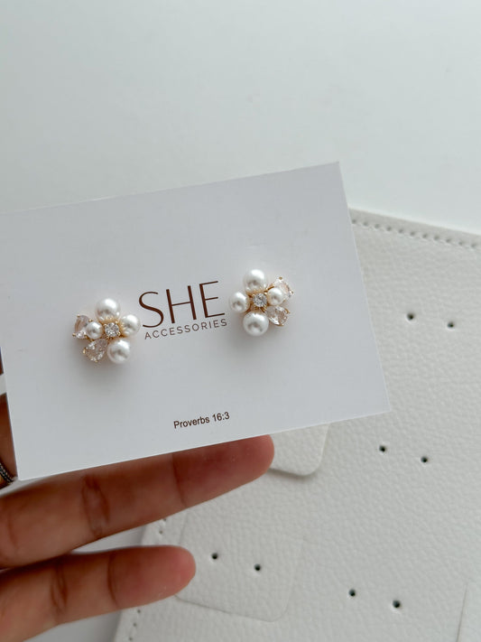 aretes perla y zircon