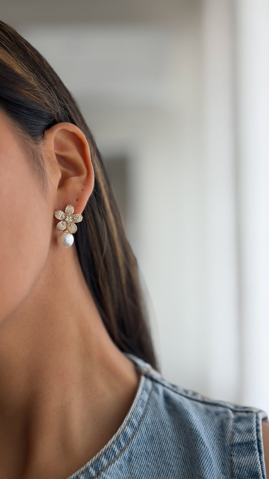 Aretes flor