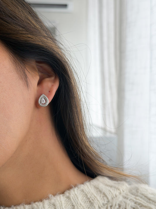 Arete plateado