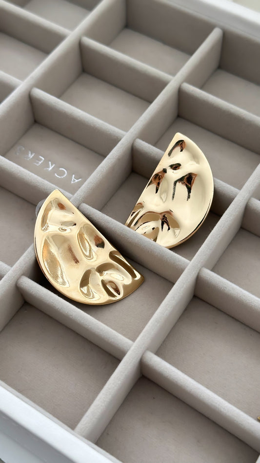 Aretes
