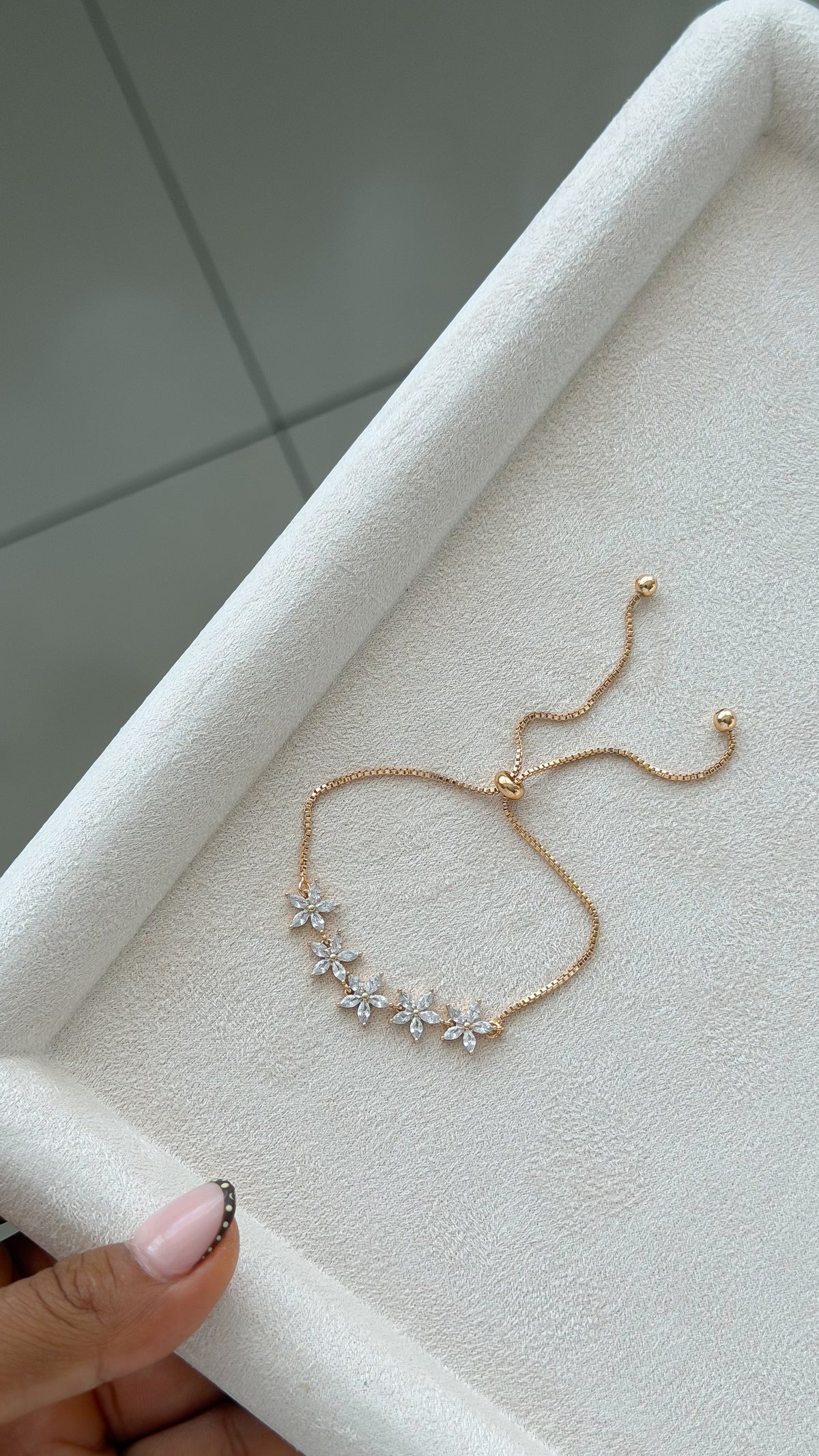 Pulsera regulable