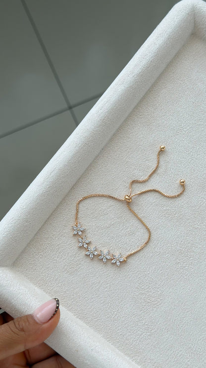 Pulsera regulable