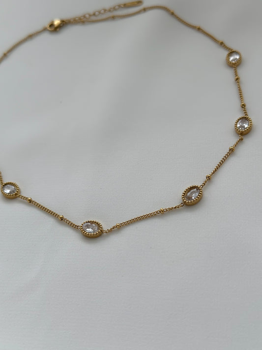 Gargantilla con strass