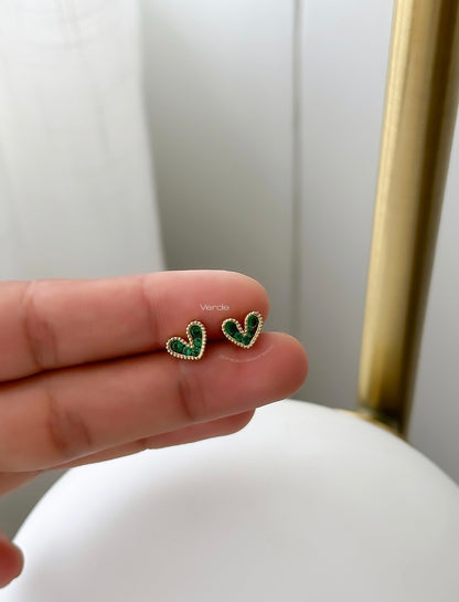 Aritos corazones de color