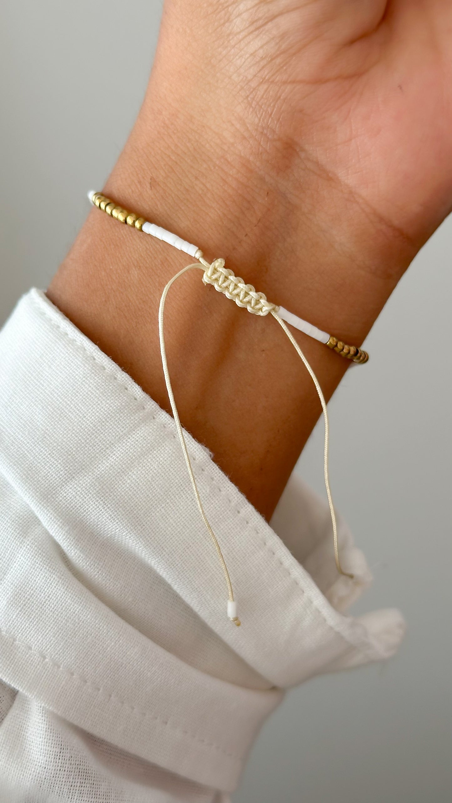 Pulsera regulable con grabado