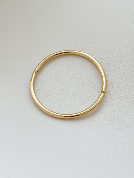 Brazalete rígido